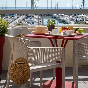 Hotel Ibis Budget Bord De Mer, Menton